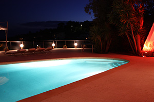 Résidence Supérieur Pool By Night